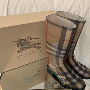 Authentic Burberry Rainboot